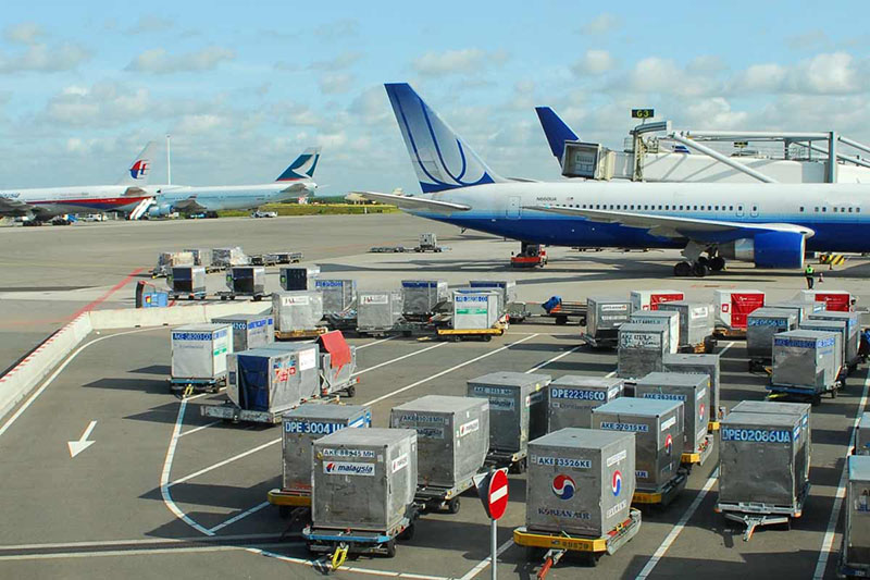 西安航空快遞開通西安至博樂航空快遞服務(wù)，029-87803958